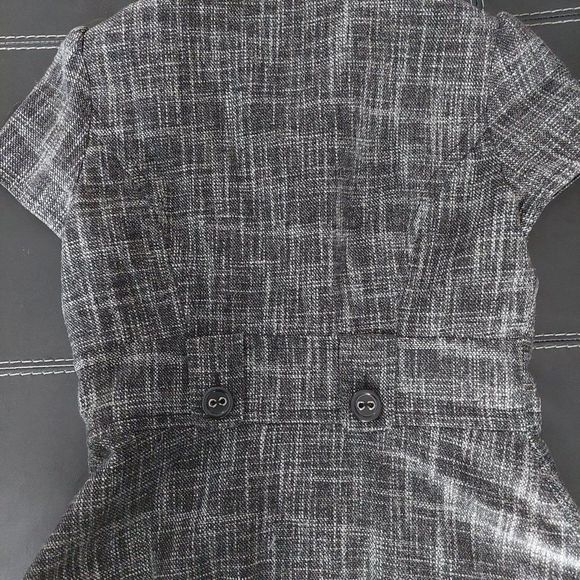 Dynamite size 13 tweed short sleeve blazer - Picture 4 of 4